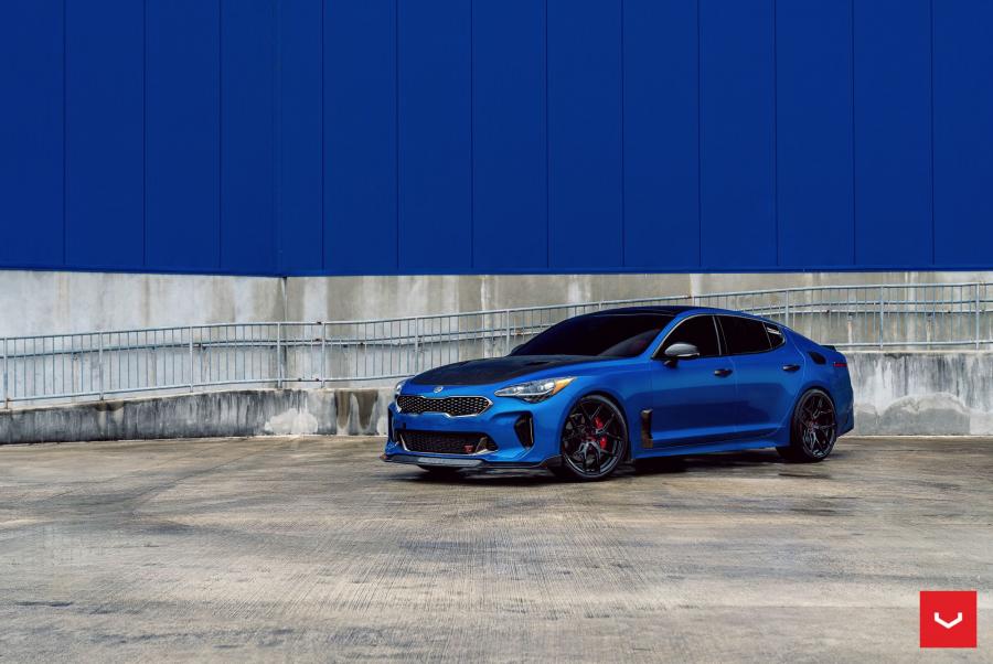  Kia Stinger GT on Vossen Wheels (HF-5) 2020 года  (фото 5 из 14)